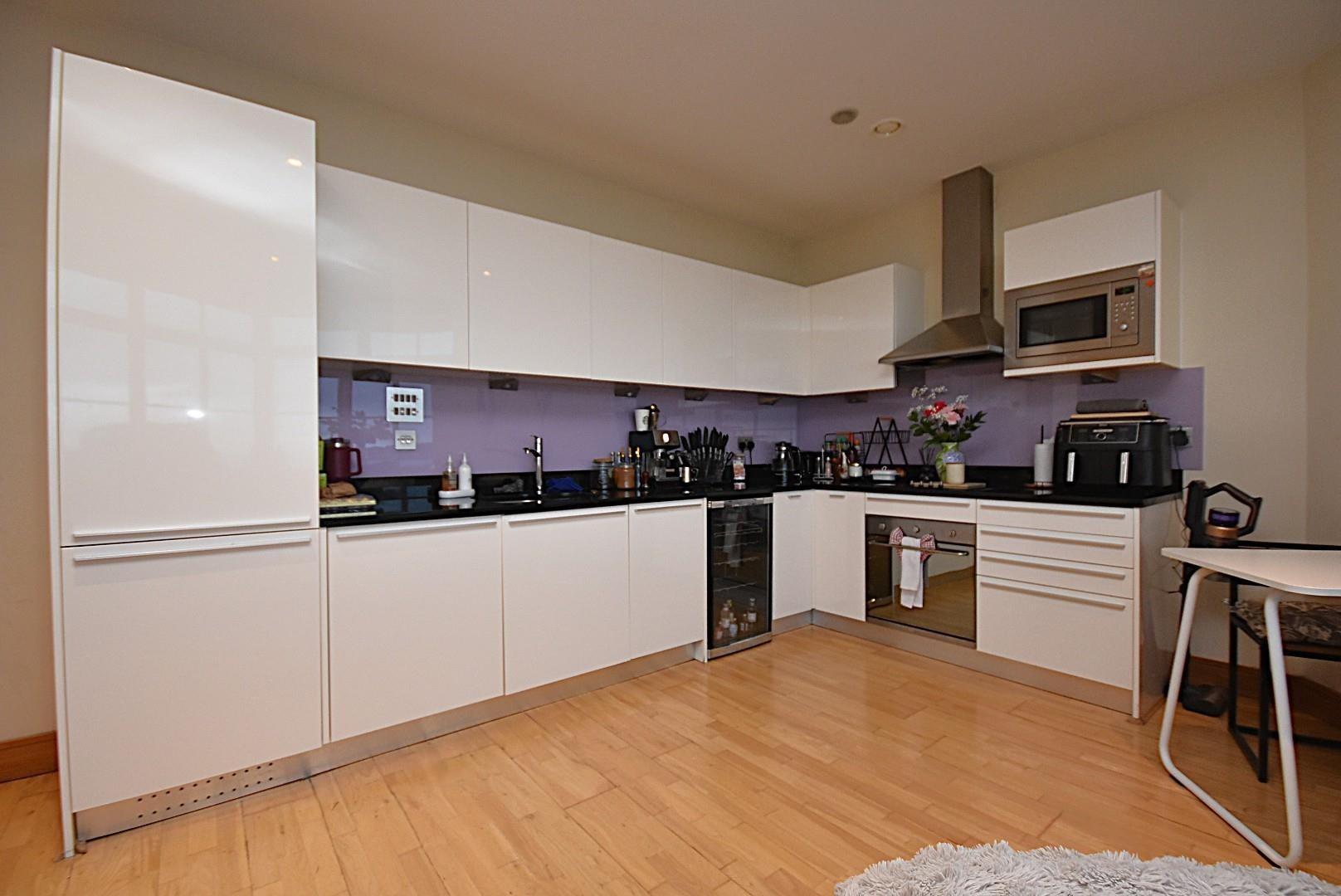 219 Headlands, Hayes Point, Sully, CF64 5QH